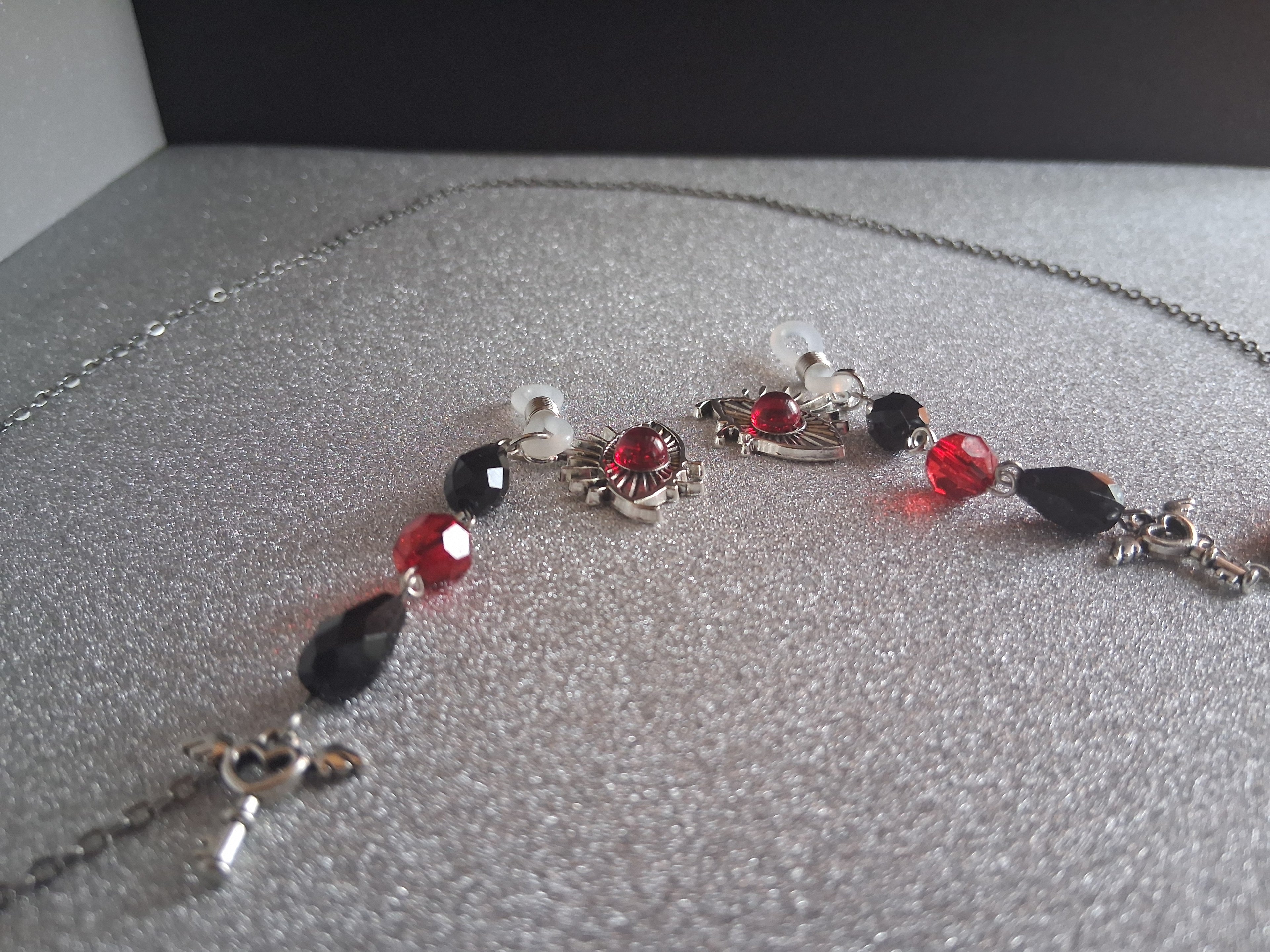 Glasses Chains